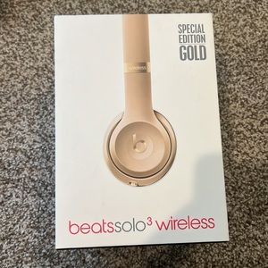 Special edition beatssolo3 wireless